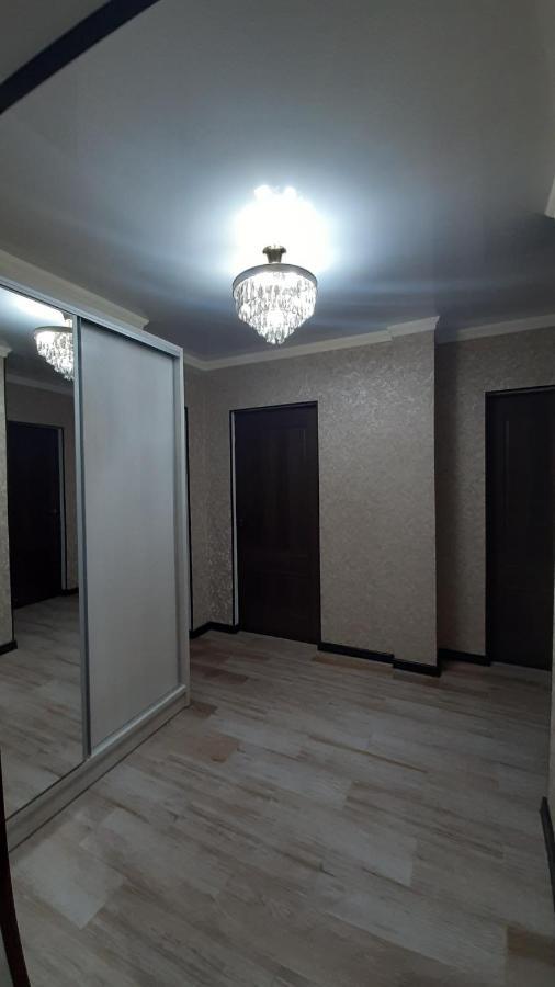 Apartment On Toktogula Bishkek Exterior foto